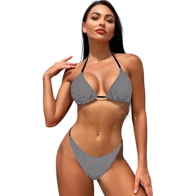 Дамски бански от две части с райе в бяло и черно