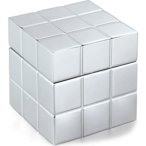 Philippi Мелничка за сол или пипер cube (ph 181017)