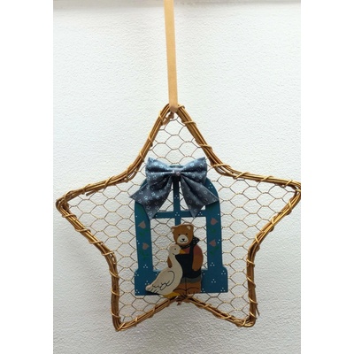 HAND MADE Zlatá Vánoční hvězda s medvídkem