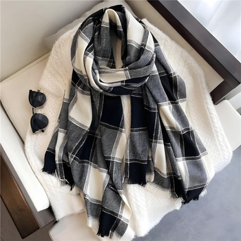 HARAHU Шал ta-27398 - Черен / Бял kp27398 (ta-27398)