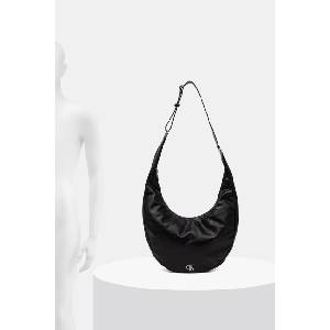 Calvin Klein Чанта тип кроасан дамска от имитация на кожа (LV04F3446G)