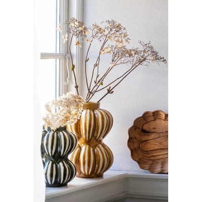 Madam Stoltz Декоративна ваза Madam Stoltz 22 x 32 cm (V320912.40010)