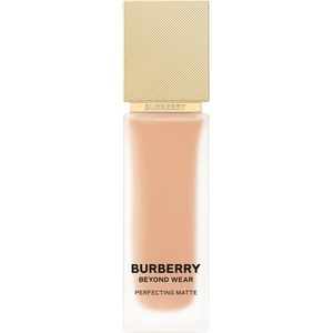 Burberry Beyond Wear Perfecting Matte Foundation течен фон дьо тен с матов завършек цвят Medium Cool 70 30ml