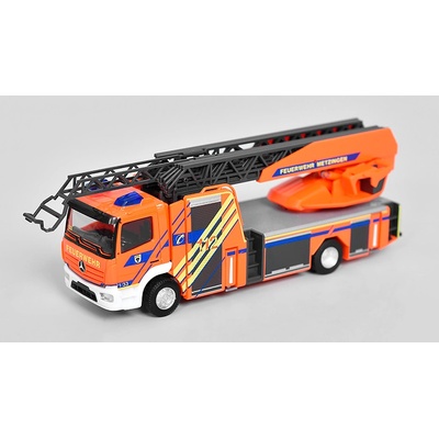 Herpa Mercedes Benz Atego Feuerwehr Metzingen 1:87