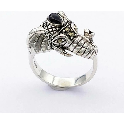 Zlato-Minerály Stříbrný prsten markazit a onyx slon ST05735sd58