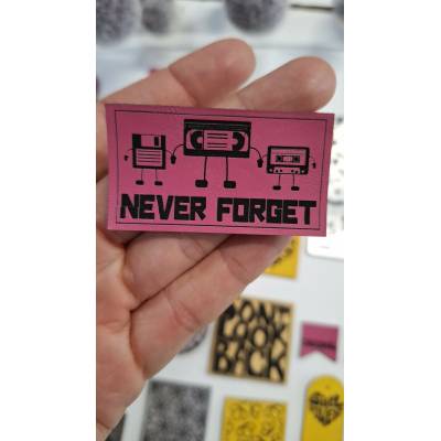 Koženkový štítok Never forget PATINA laser koženka: DENIM Olivová/čierna