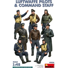 MiniArt Luftwaffe Pilots and Command Staff 1:48