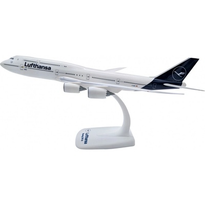 Herpa B747-830 Lufthansa 2018 Colors Named Brandenburg 1:250