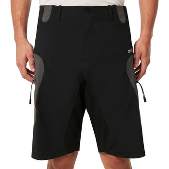 Oakley Maven blackout