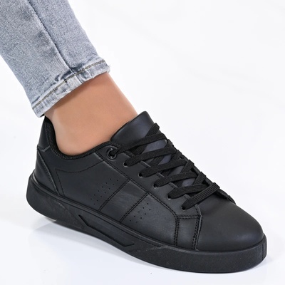 Сникърси W081012 Black