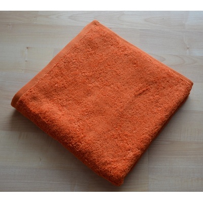 Brotex Froté osuška 70x140cm bez prúžku 450g vínová