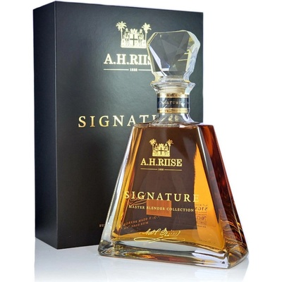 A.H. Riise Signature Cask 43,9% 0,7 l (kazeta)
