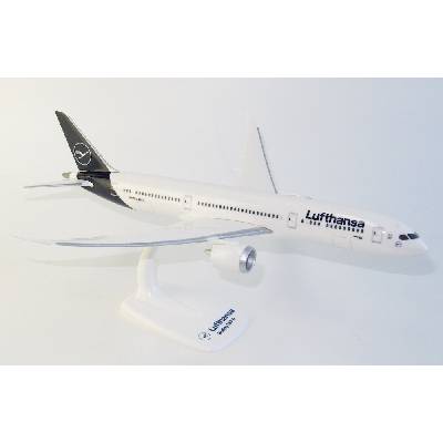 PPC Holland B787-9 Lufthansa 2018s Colors Named Berlin 1:200