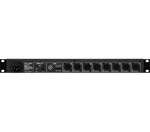 Behringer ADA8200