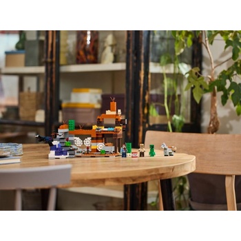 Image 1 of LEGO® Minecraft® - The Badlands Mineshaft (21263)