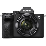Sony A7 IV + 28-70mm f/3.5-5.6 OSS Цифрови фотоапарати