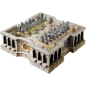 Noble Collection Шах The Noble Collection - Lord of the Rings Collector Chess Set