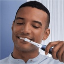 Image 1 of Oral-B iO Series 7 sapphire blue
