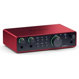 Focusrite Scarlett 2i2 4th Gen Усилватели
