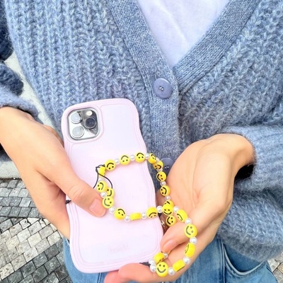 COCONUT LANE Přívěsek na mobil Smiley Pearl – Zboží Živě