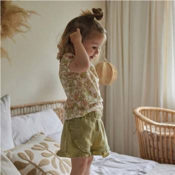 dívčí kraťasy Dirkje