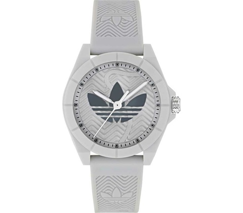 adidas AOST25035