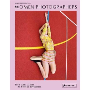 WOMEN PHOTOGRAPHERS (ISBN: 9783791389578)