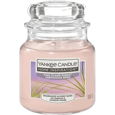 Yankee Candle Vonná sviečka Pink Island Sunset, vôňa citrusov, melónu a čučoriedky, 104 g, 1613614E