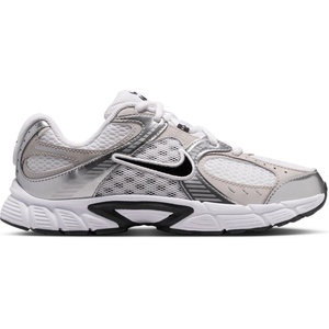 Nike Юношески обувки Nike V5 RNR Shoes Juniors - Wht/Met/Blk