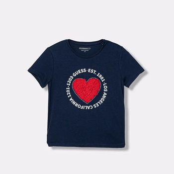 GUESS Тениска в тъмно синьо за момиче с червено текстилно сърце и надписи Guess