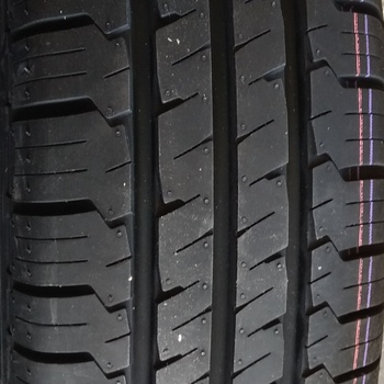 Hankook Vantra LT RA18 215/75 R16 113R