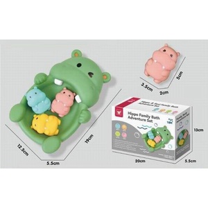 Babyhome Бебешки комплект играчки за баня Семейство Хипопотами Hippo Family Bath Adventure Set - Плуващо голямо хипопотамче с 3 малки пръскащи фигурки