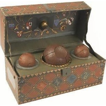 Harry Potter: Collectible Quidditch Set - Running Press