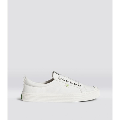 Cariuma OCA Low Off-White Canvas Sneaker