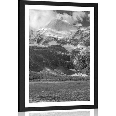 Plakát s paspartou majestátní horská krajina v černobílém provedení - 40x60 silver