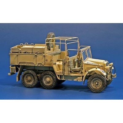 Plus Model Morris CDSW Gun tractor 1:35
