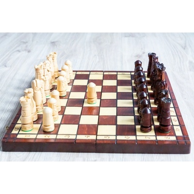 Drevené šachy Zámkové