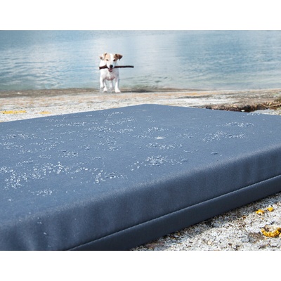 Bia Outdoor matrac pre psov