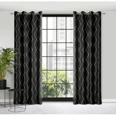 Pierre Cardin ZATEMŇOVACÍ ZÁVĚS NA KROUŽCÍCH PIERRE CARDIN MARGO 140X250 CM ČERNÁ