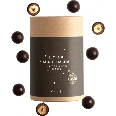 Lyra MAXIMUM HAZELNUTS DARK Lískové ořechy v nugátu a hořké čokoládě s lyofilizovanými višněmi 200 g