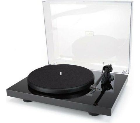 Pro-Ject Debut III čierny
