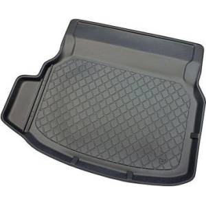  Гумирана стелка за багажник за Mercedes C-Class W204 (2007-2014) Sedan back seat leaning forward, with left co