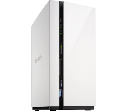 QNAP TS-228