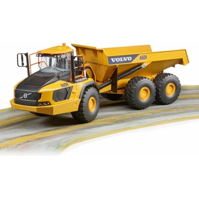 Bruder Kĺbový Dumper Volvo A60H v mierkepoškodený obal 1:16