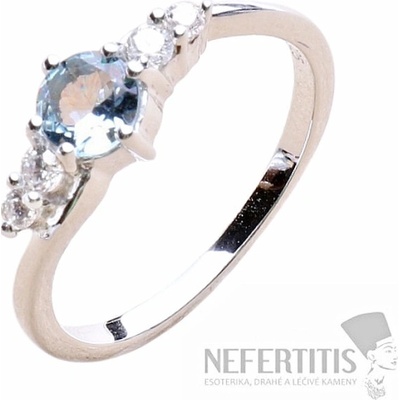 Nefertitis Prsten stříbrný s broušeným akvamarínem a zirkony 011580 AQ