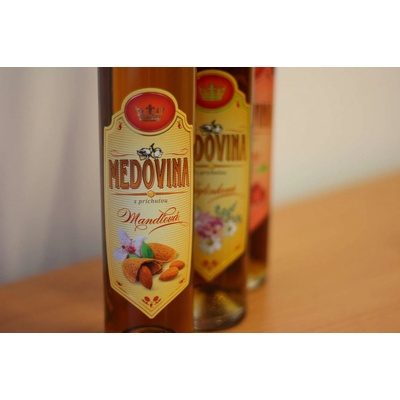 Námásté Medovina - bylinková 0,5L