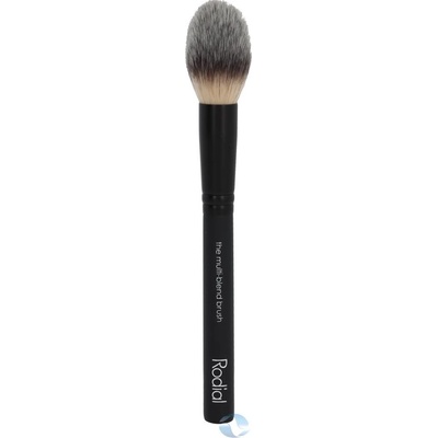 Rodial The Multi Blend Brush skosený štetec na púder a bronzer