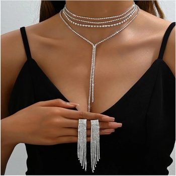 Комплект бижута с колие и обеци - елегантен дизайн с кристали