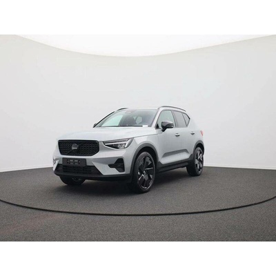 Volvo XC40 B4 Plus 145 kW