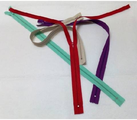Zip spirálový 40 cm
